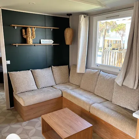 Mobile For Le Marisol مكان تخييم *